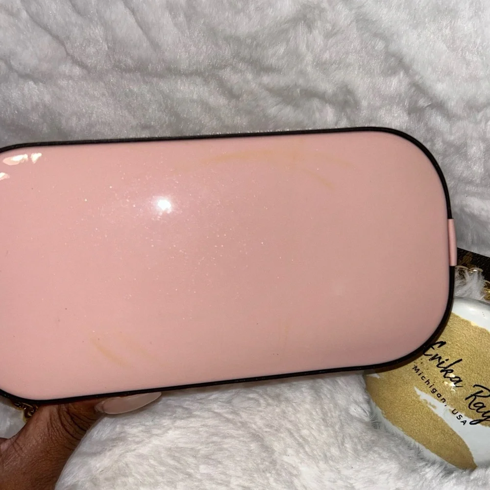 Louis Vuitton Pink Vernis Alma BB‎